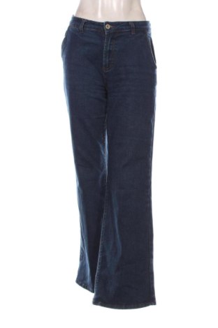 Damskie jeansy Hybrid, Rozmiar M, Kolor Niebieski, Cena 175,27 zł, #137432487