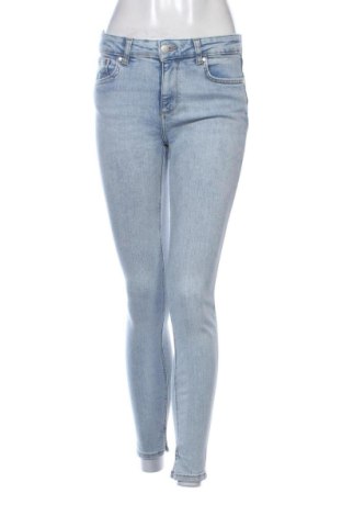 Blugi de femei Zara, Mărime M, Culoare Albastru, Preț 78,74 Lei, #137434532