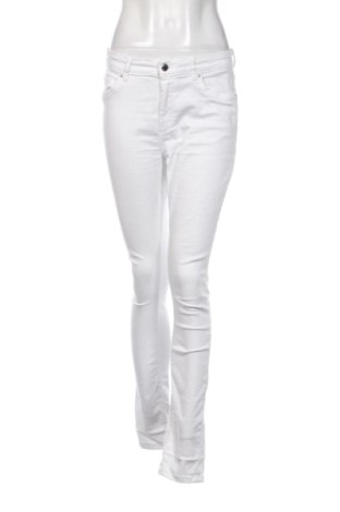 Damskie jeansy ONLY, Rozmiar L, Kolor Biały, Cena 177,99 zł, #137434577