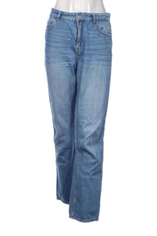 Női farmernadrág Bershka, Méret S, Szín Kék, Ár 4 610 Ft, #137403815