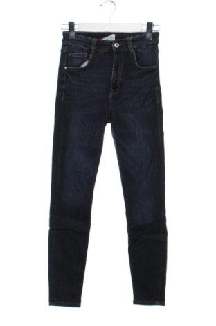 Дамски дънки Zara, Размер S, Цвят Син, Цена 13,00 €, #137404441
