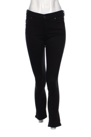 Blugi de femei Diesel, Mărime M, Culoare Negru, Preț 267,70 Lei, #137434855