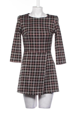 Damski krótki kombinezon Bershka, Rozmiar M, Kolor Kolorowy, Cena 46,57 zł, #137396842