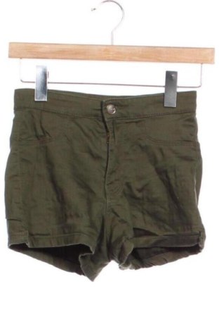 Pantaloni scurți de femei Sinsay, Mărime XS, Culoare Verde, Preț 30,71 Lei, #137394722