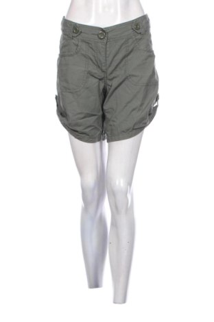 Dámské kraťasy  H&M, Velikost L, Barva Zelená, Cena  240,00 Kč, #137420572