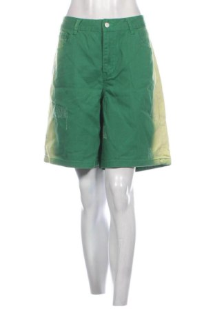 Damen Shorts SHEIN, Größe M, Farbe Mehrfarbig, Preis 7,00 €, #137427166