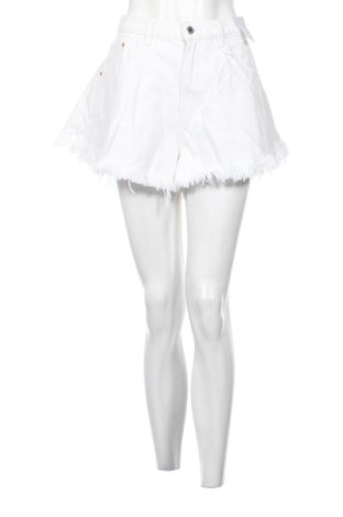 Pantaloni scurți de femei Sinsay, Mărime L, Culoare Alb, Preț 64,47 Lei, #137429461
