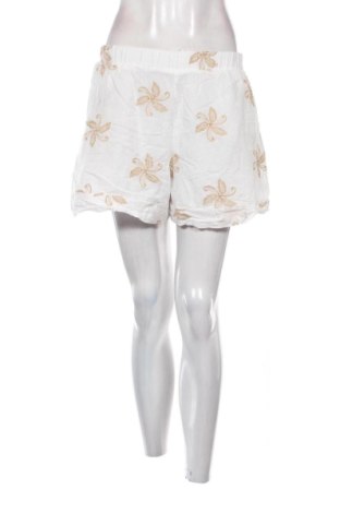 Pantaloni scurți de femei Unbranded, Mărime M, Culoare Alb, Preț 57,74 Lei, #137432689