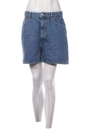 Pantaloni scurți de femei ONLY, Mărime L, Culoare Albastru, Preț 57,74 Lei, #137435499