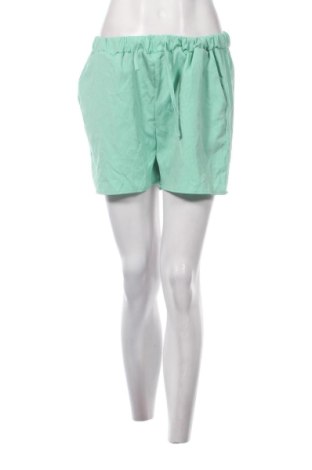 Pantaloni scurți de femei Unbranded, Mărime L, Culoare Verde, Preț 53,31 Lei, #137437417