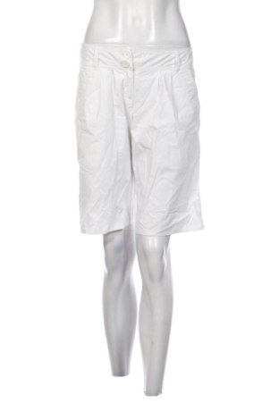Damen Shorts Clockhouse, Größe M, Farbe Weiß, Preis 9,00 €, #137443016