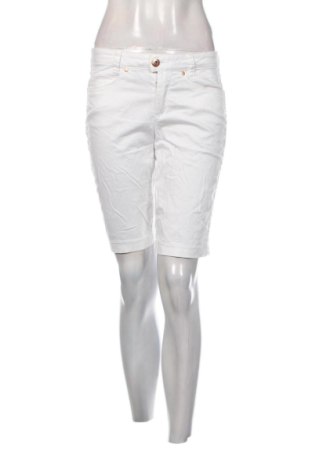 Pantaloni scurți de femei Street One, Mărime S, Culoare Alb, Preț 61,99 Lei, #137448126