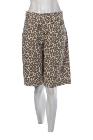 Pantaloni scurți de femei Sinsay, Mărime M, Culoare Multicolor, Preț 52,49 Lei, #137415378