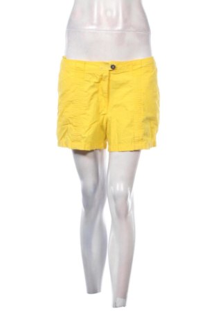 Pantaloni scurți de femei S.Oliver, Mărime L, Culoare Galben, Preț 79,35 Lei, #137436063