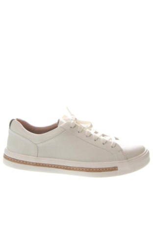 Дамски обувки Clarks, Размер 37, Цвят Бял, Цена 104,81 €, #137399341