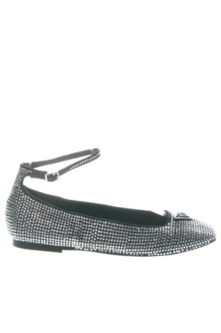 Încălțăminte de damă Guess, Mărime 40, Culoare Argintiu, Preț 295,00 Lei, #137420702