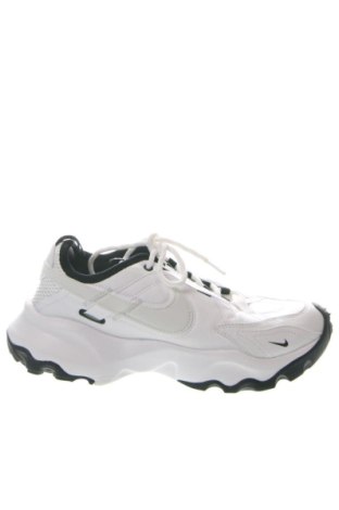 Дамски обувки Nike, Размер 38, Цвят Бял, Цена 74,00 €, #137421887