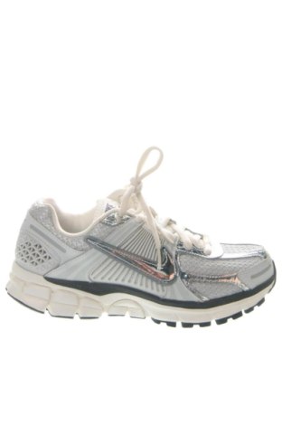 Női cipők Nike, Méret 40, Szín Sokszínű, Ár 40 249 Ft, #137461682