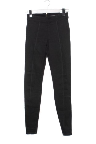 Női nadrág Guess, Méret XS, Szín Fekete, Ár 13 599 Ft, #137389117