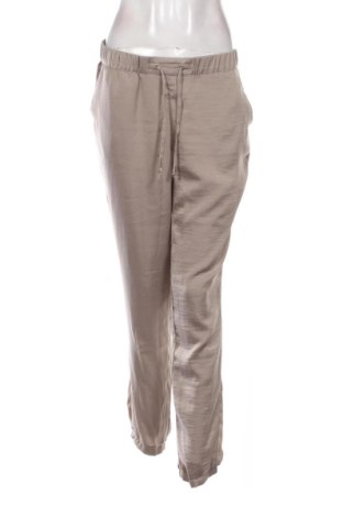 Дамски панталон Stradivarius, Размер M, Цвят Бежов, Цена 13,00 €, #137404718