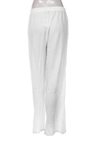 Damenhose Bershka, Größe L, Farbe Weiß, Preis € 23,99, #137417130