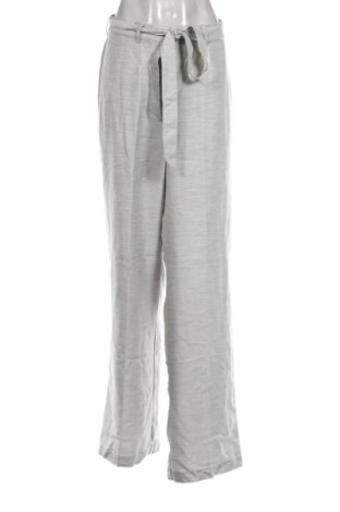 Pantaloni de femei Iris & Ink, Mărime M, Culoare Gri, Preț 693,00 Lei, #137420180