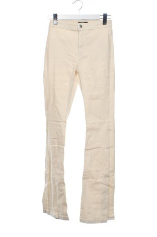 Pantaloni de femei Bershka, Mărime S, Culoare Ecru, Preț 55,79 Lei, #137430244