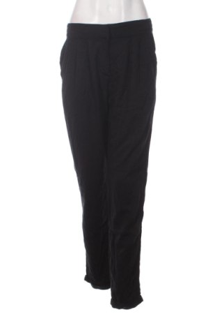 Pantaloni de femei Reserved, Mărime M, Culoare Negru, Preț 115,48 Lei, #137430806