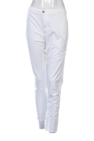 Pantaloni de femei Top Secret, Mărime L, Culoare Alb, Preț 37,20 Lei, #137430932