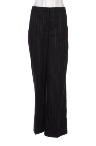 Pantaloni de femei Reserved, Mărime L, Culoare Multicolor, Preț 61,99 Lei, #137432098