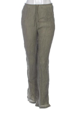 Pantaloni de femei Bershka, Mărime M, Culoare Verde, Preț 62,99 Lei, #137433923