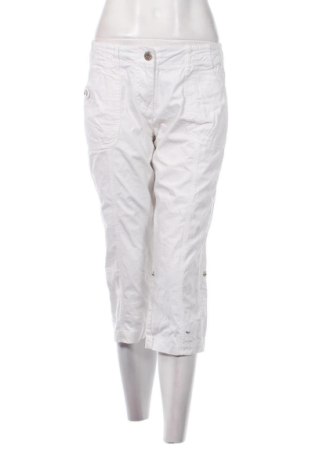 Pantaloni de femei S.Oliver, Mărime L, Culoare Alb, Preț 90,51 Lei, #137435362