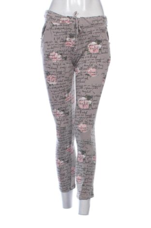 Pantaloni de femei Unbranded, Mărime XL, Culoare Multicolor, Preț 73,49 Lei, #137435546