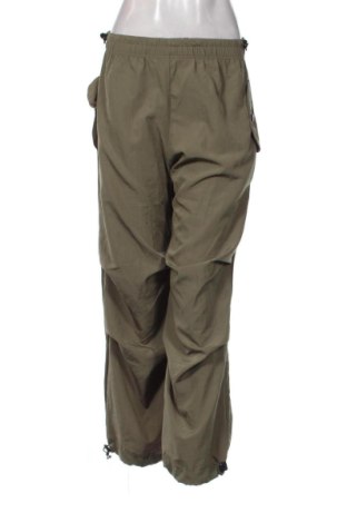 Pantaloni de femei Leon, Mărime M, Culoare Verde, Preț 125,98 Lei, #137451018