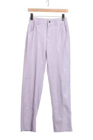 Damskie spodnie Bershka, Rozmiar XXS, Kolor Fioletowy, Cena 60,49 zł, #137391788