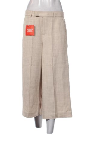 Pantaloni de femei Va Milano, Mărime M, Culoare Bej, Preț 128,99 Lei, #137401243