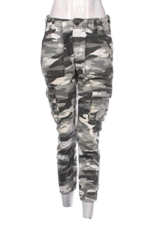 Damskie spodnie Bershka, Rozmiar S, Kolor Kolorowy, Cena 40,33 zł, #137415819