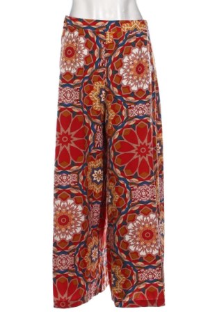 Pantaloni de femei SHEIN, Mărime M, Culoare Multicolor, Preț 68,24 Lei, #137434498