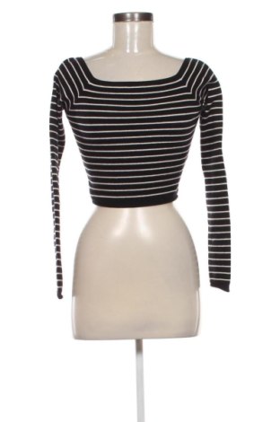 Pulover de femei Bershka, Mărime S, Culoare Multicolor, Preț 62,99 Lei, #137457332