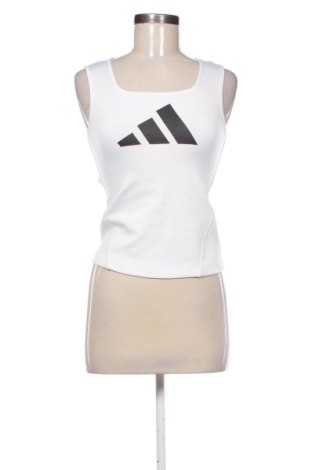 Top sport de damă. Adidas, Mărime S, Culoare Alb, Preț 111,00 Lei, #137448413