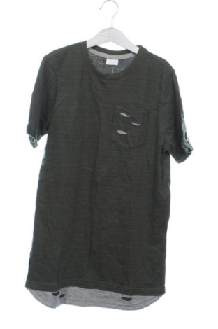 Детска тениска F&F, Размер 11-12y/ 152-158 см, Цвят Зелен, Цена 5,00 €, #137421065
