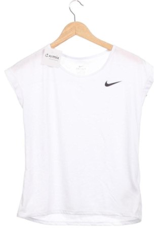 Tricou pentru copii Nike, Mărime 12-13y/ 158-164 cm, Culoare Alb, Preț 85,99 Lei, #137394459