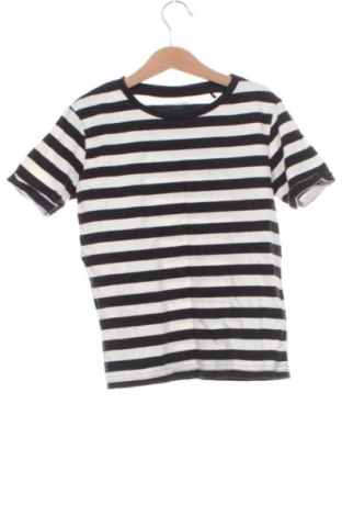 Tricou pentru copii Reserved, Mărime 6-7y/ 122-128 cm, Culoare Multicolor, Preț 30,00 Lei, #137418876
