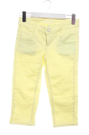 Детски дънки Esprit, Размер 11-12y/ 152-158 см, Цвят Жълт, Цена 7,00 €, #137409023