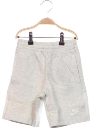 Detské krátke nohavice  Nike, Veľkosť 4-5y/ 110-116 cm, Farba Viacfarebná, Cena  23,00 €, #137437353
