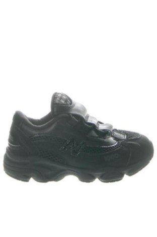 Gyerekcipők New Balance, Méret 26, Szín Fekete, Ár 18 240 Ft, #137416272