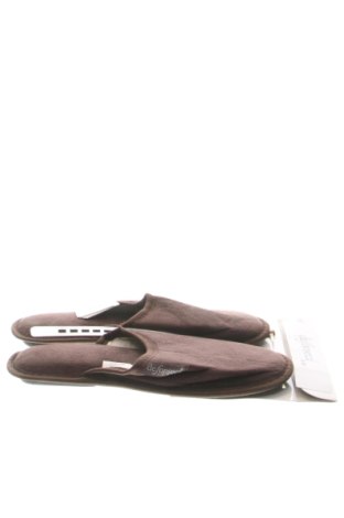 Papuci de casă Defonseca, Mărime 39, Culoare Maro, Preț 96,90 Lei, #137390855