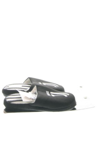 Pantoffeln Juventus, Größe 28, Farbe Schwarz, Preis 21,50 €, #137397894