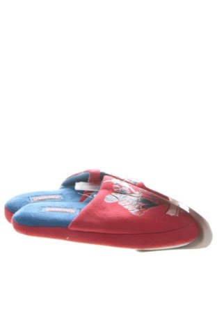 Pantoffeln Marvel, Größe 33, Farbe Rot, Preis 20,40 €, #137398328