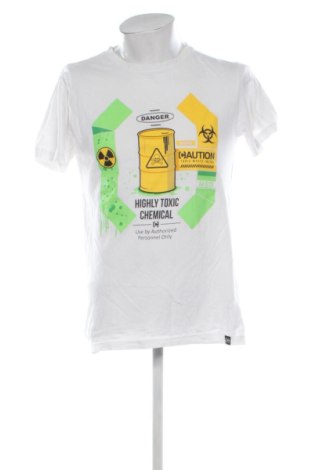 Мъжка тениска Cropp, Размер M, Цвят Бял, Цена 9,64 €, #137438981